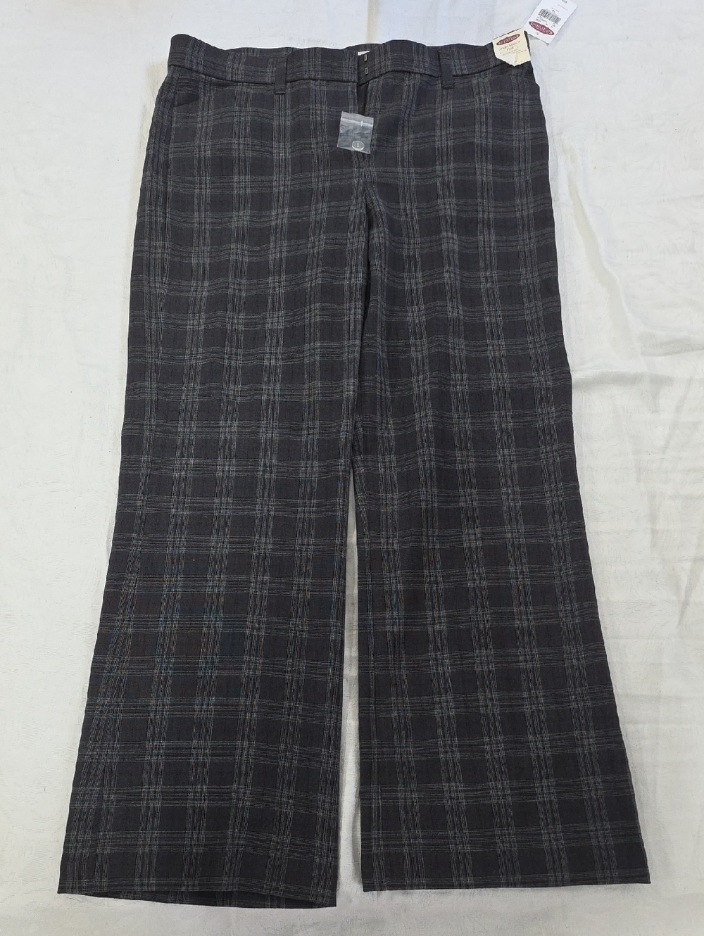 NEW Northern Reflections Smart Stretch Plaid Pants - Size 16 Regular